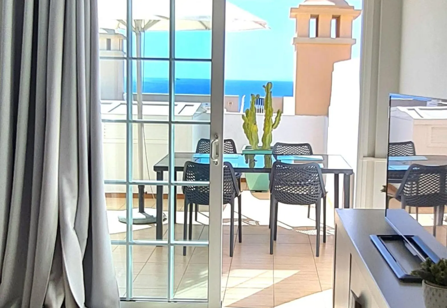View Of Paradise Palm-mar Apartman
